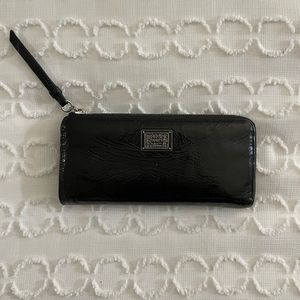 COACH Black Patent Leather Poppy Wallet